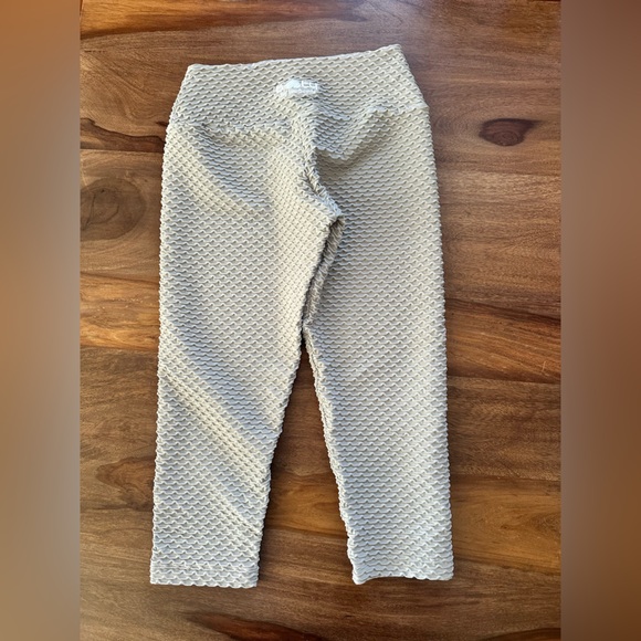 Booty by Brabants cropped Croco capri leggings - Picture 1 of 6